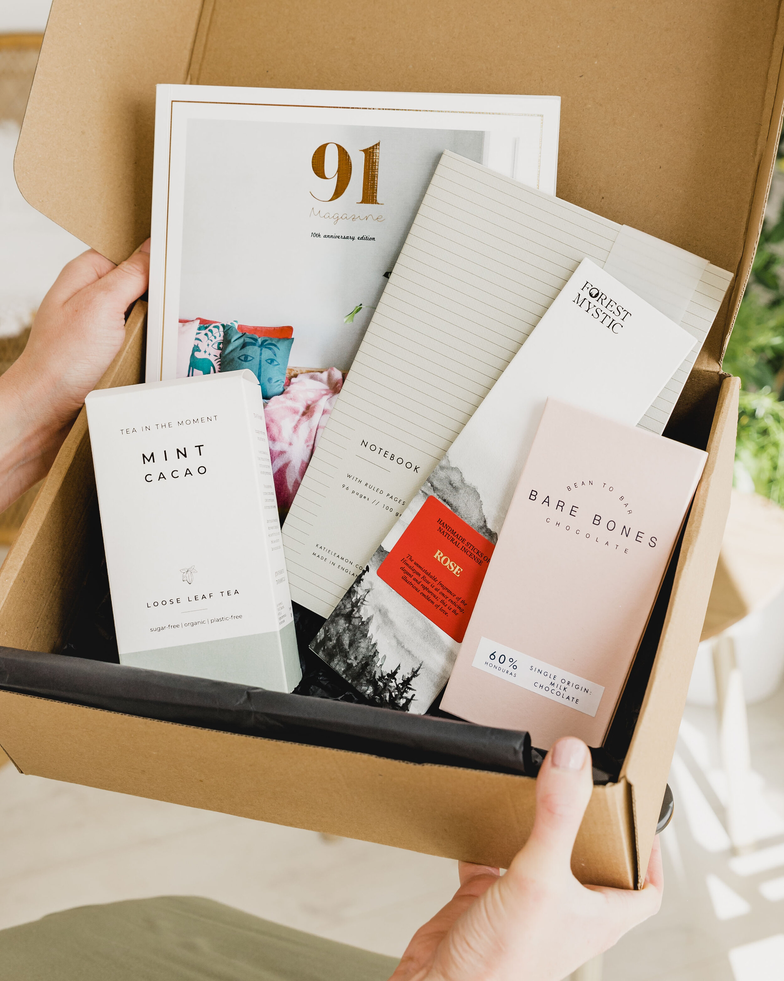 91-Magazine-Special-Moment-gift-box