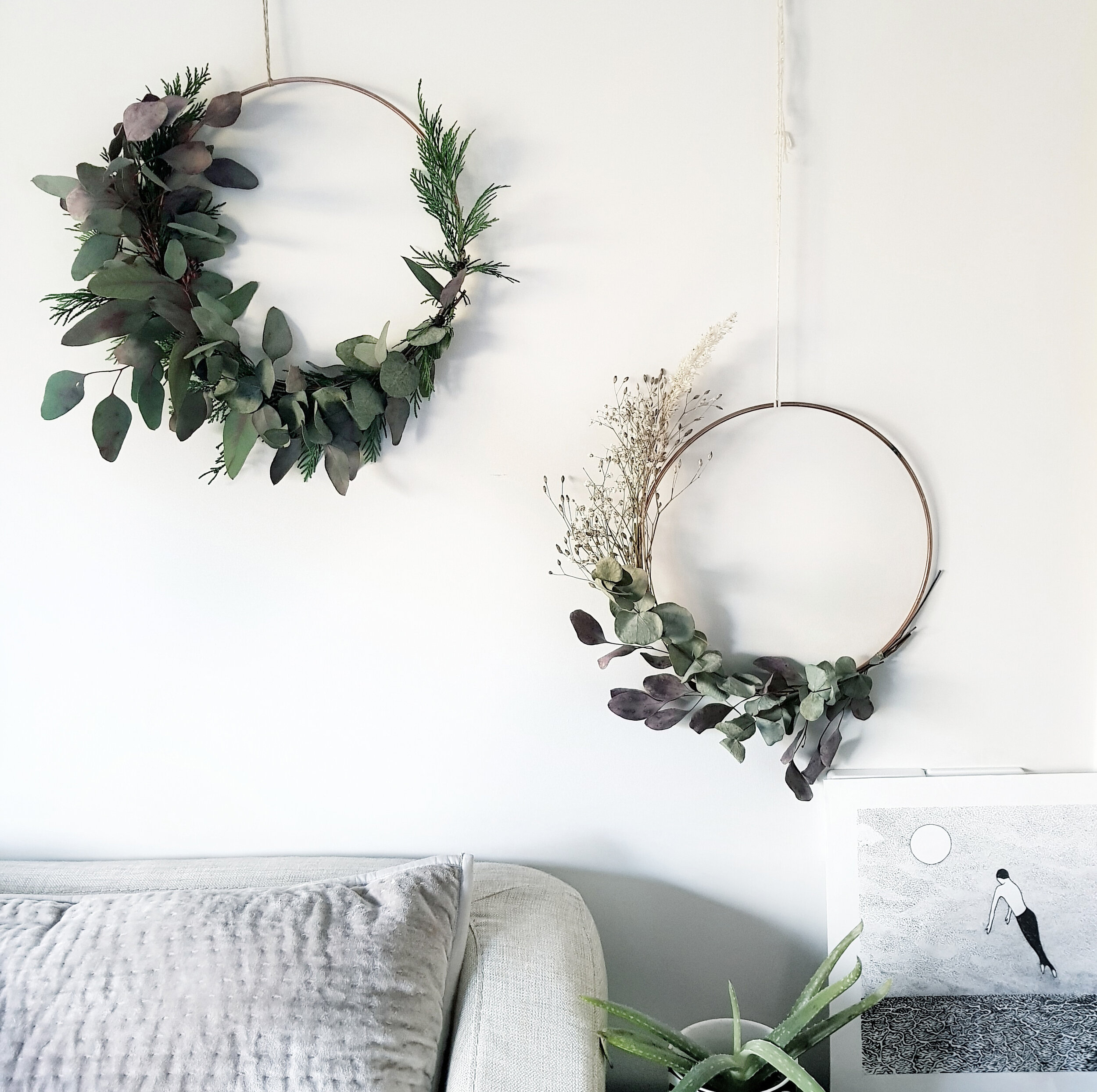 DIY minimal wreath