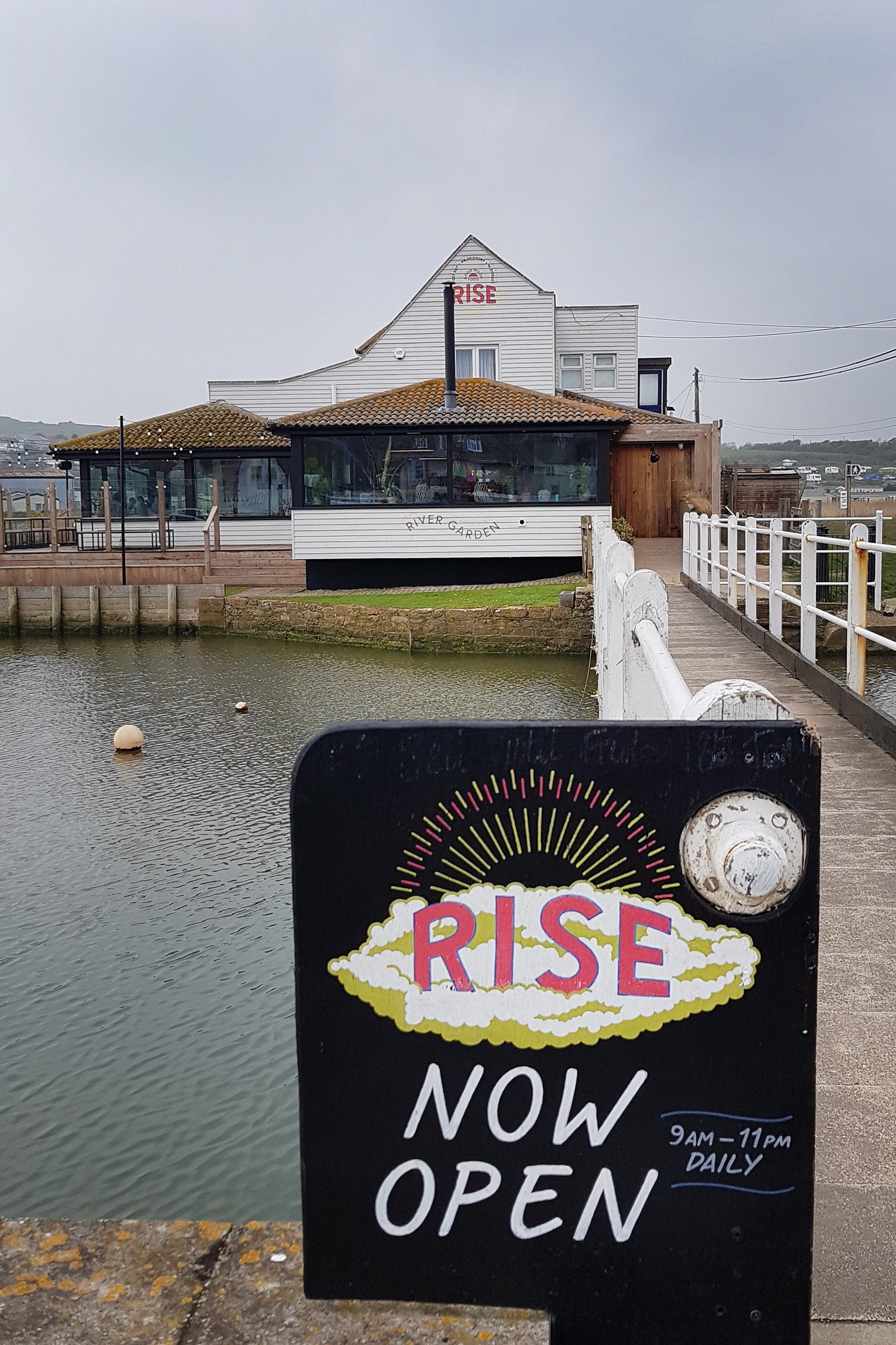 Rise, West Bay