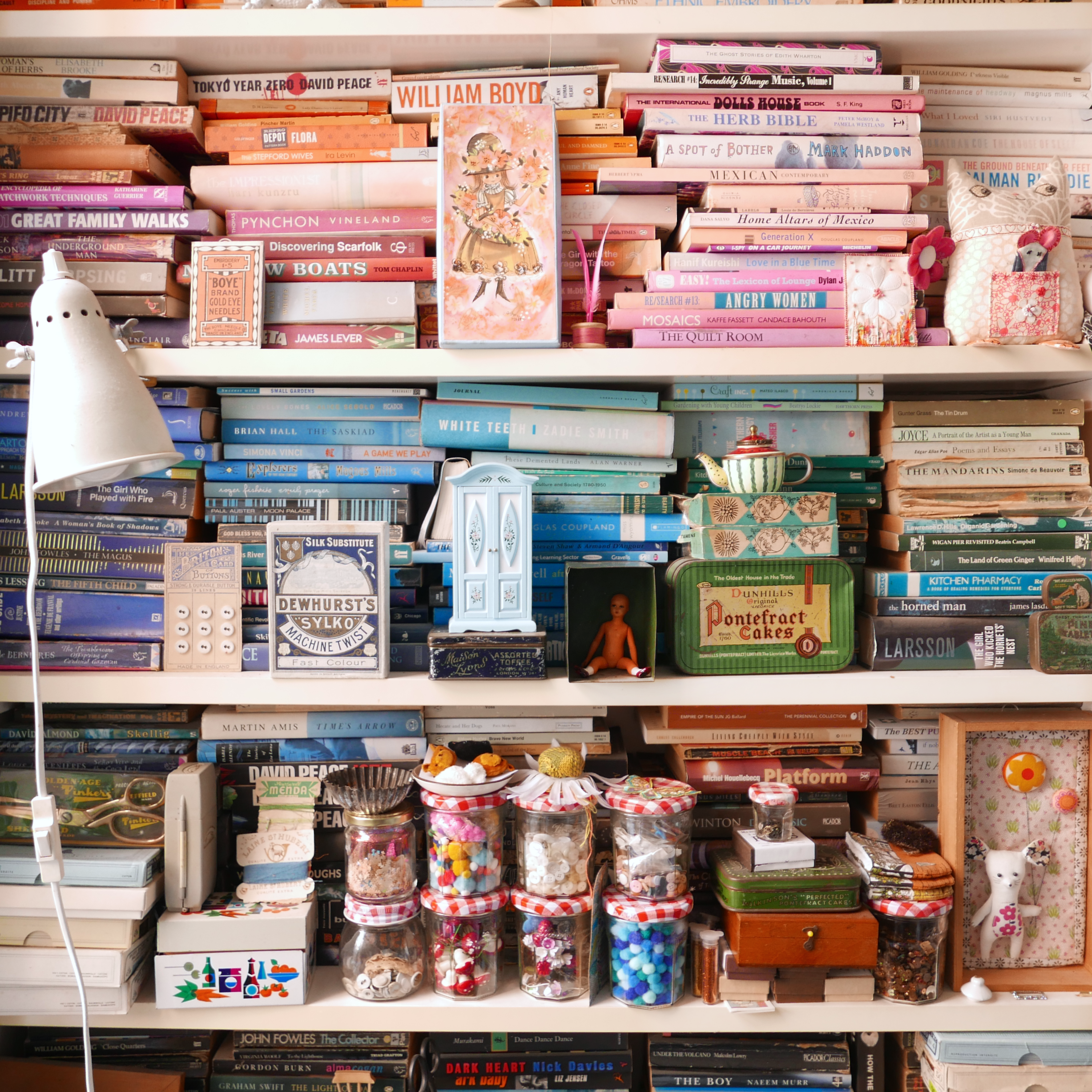 The shelves of Sharon Everest of modflowers home studio