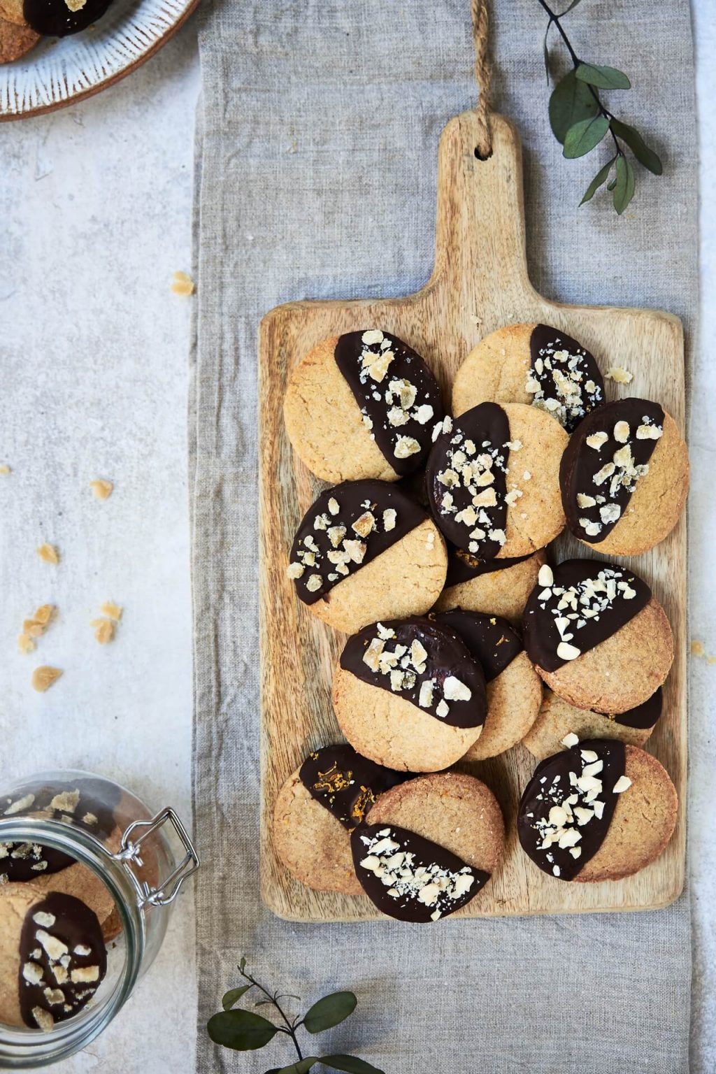Recipe: Spiced Festive Biscuits with Dark Chocolate & Orange | 91 Magazine