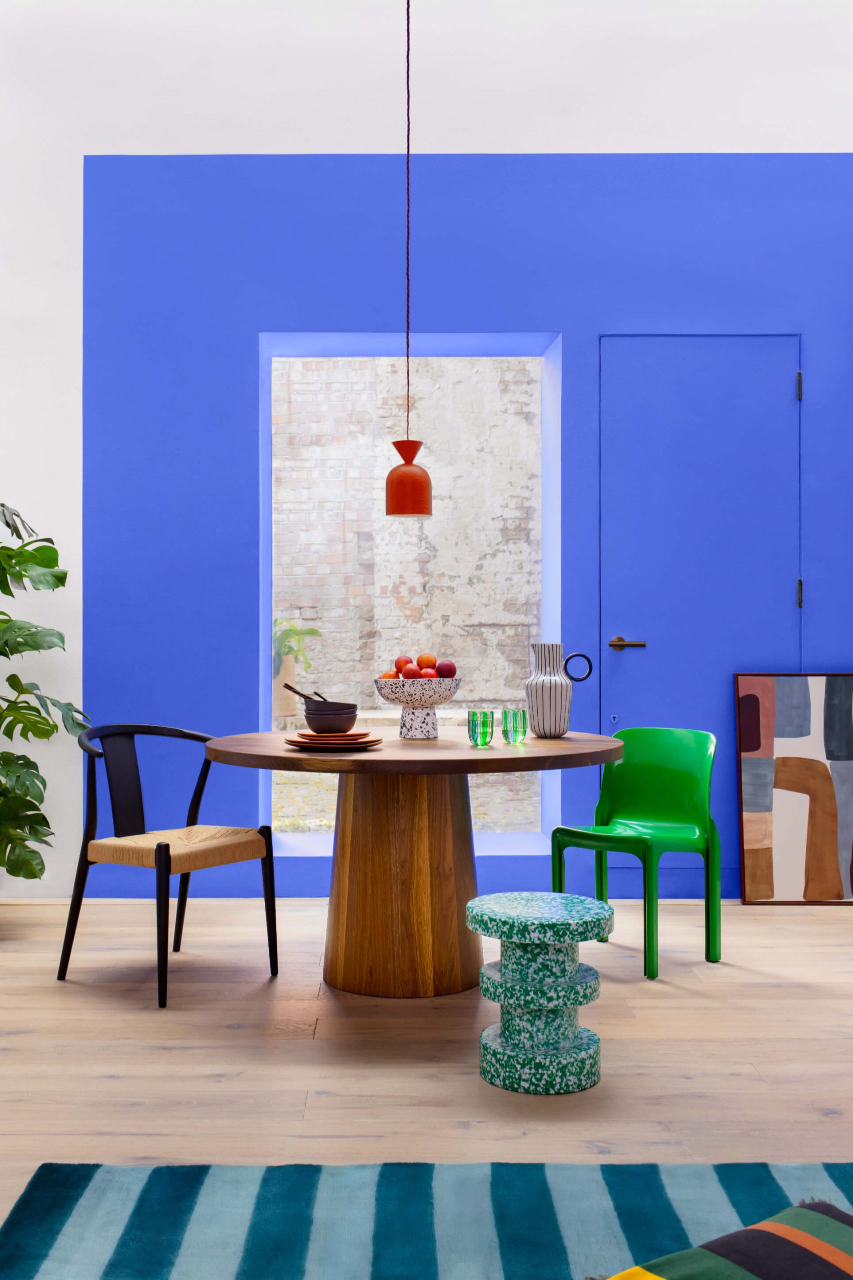 Cobalt blue dining room from UK paint company YesColours