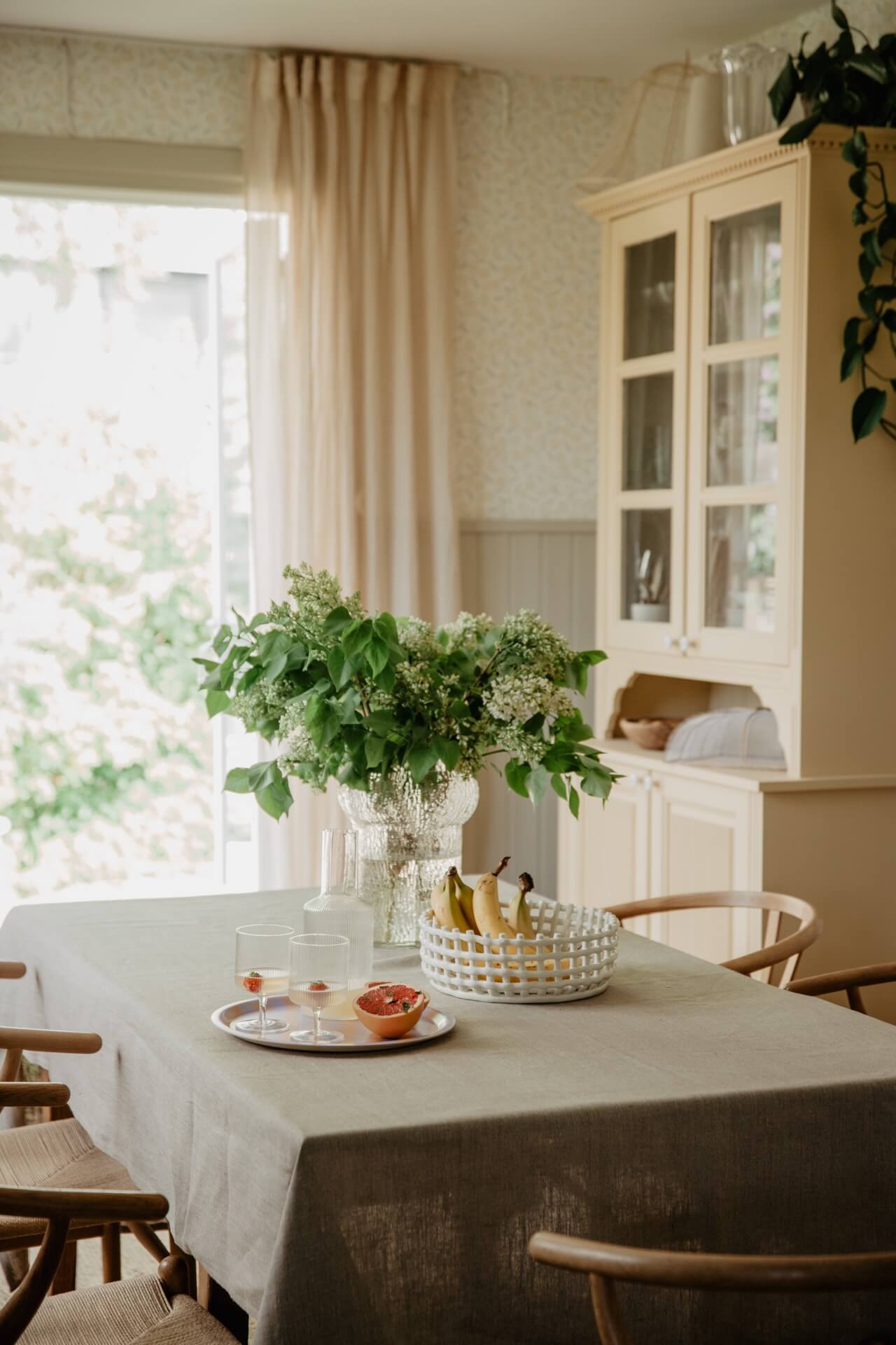 Emelie Sundberg home tour - interior of Swedish home - kitchen table
