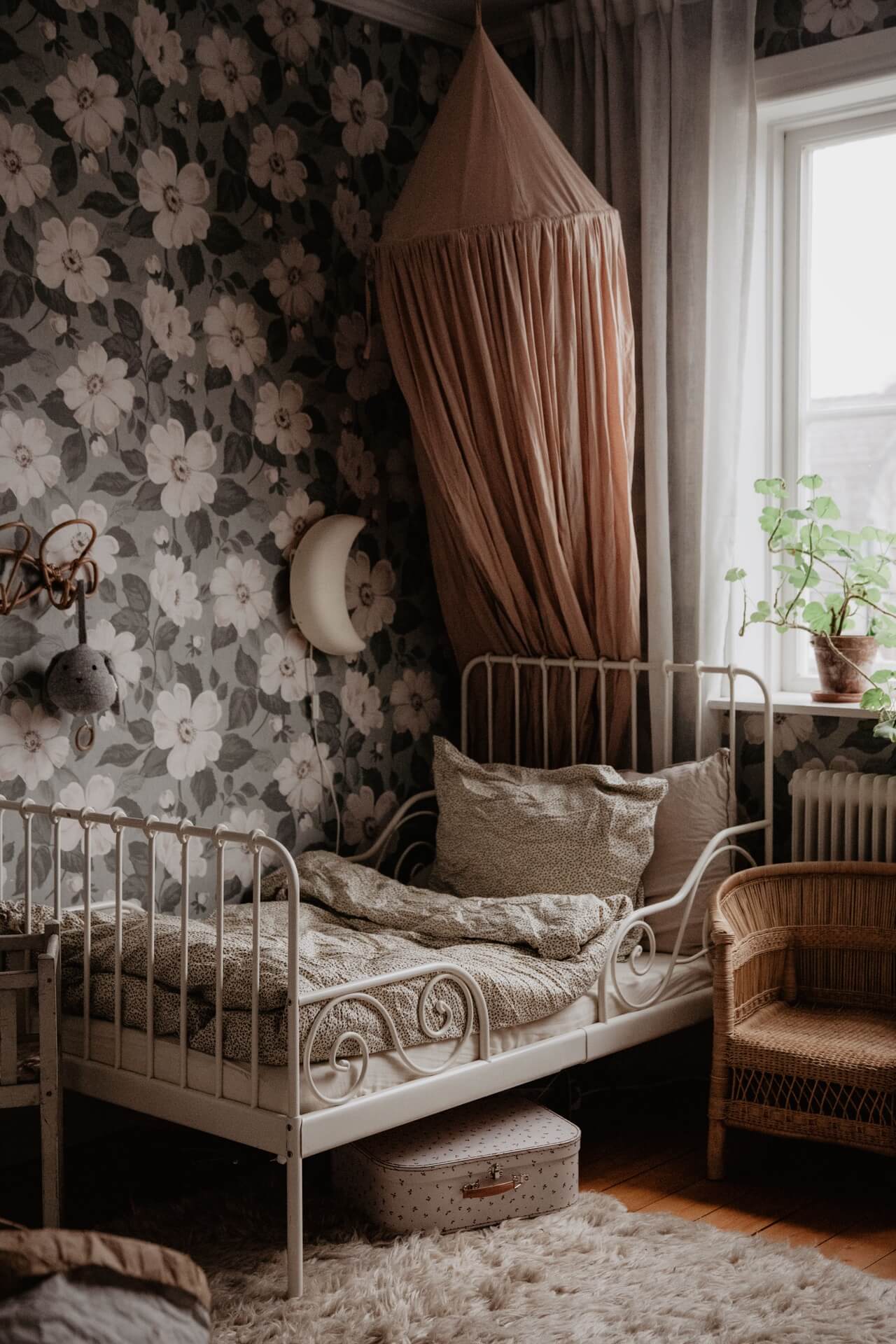 Emelie Sundberg home tour - interior of Swedish home - child's bedroom