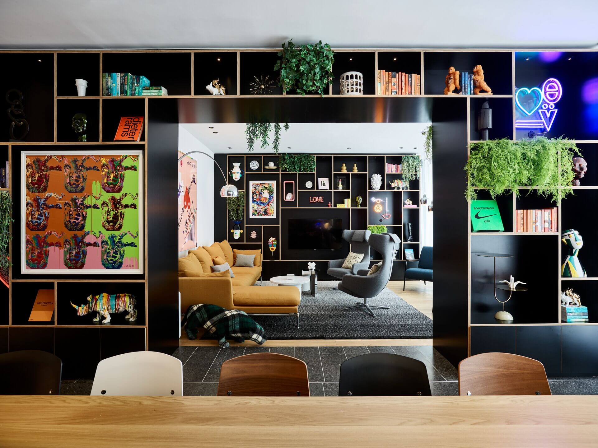 interior of Citizen M hotel in London's Victoria - a free place for co-working